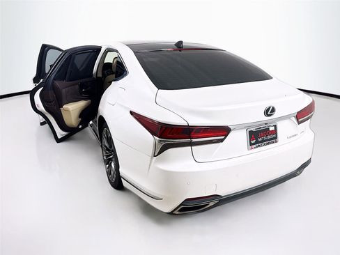 Used 2018 Lexus LS 500 AWD w/ Luxury Package image 19