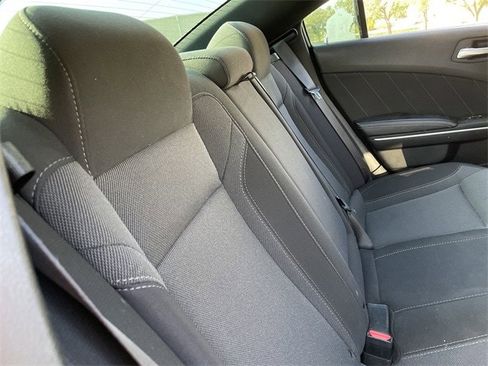 Used 2019 Dodge Charger SXT image 26