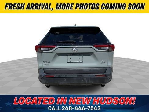 Used 2020 Toyota RAV4 XLE Premium AWD/4WD image 9