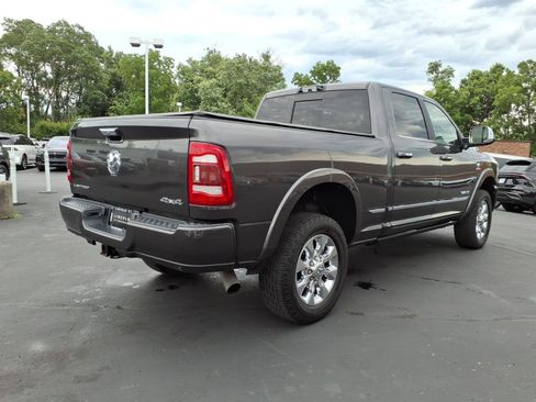 Used 2022 RAM 2500 Limited AWD/4WD image 7