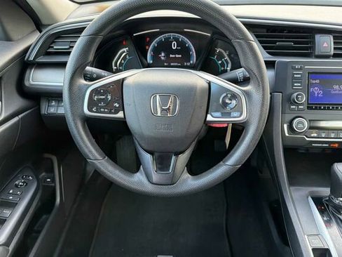 Used 2019 Honda Civic LX image 11