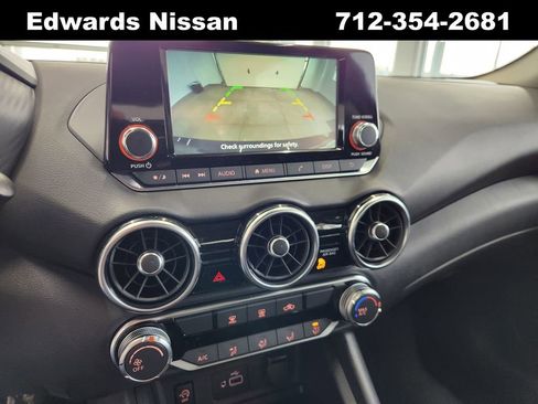 Used 2025 Nissan Sentra S image 24