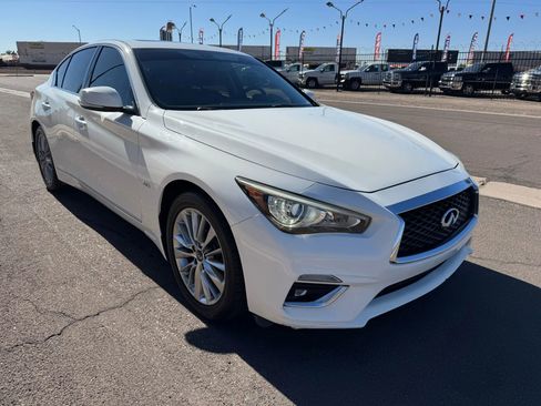 Used 2018 INFINITI Q50 Luxe image 4