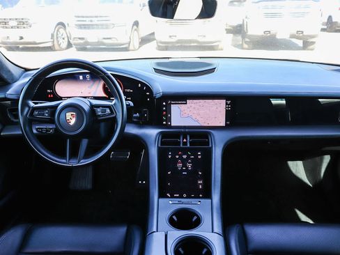 Used 2021 Porsche Taycan Turbo image 13