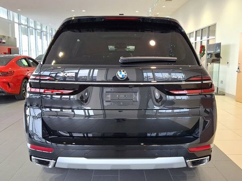 New 2026 BMW X7 xDrive40i image 5