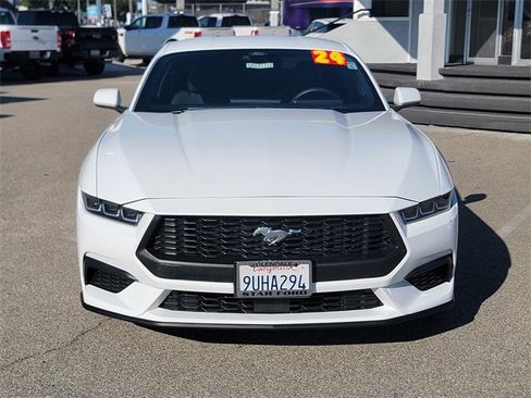 Certified 2024 Ford Mustang Coupe image 2