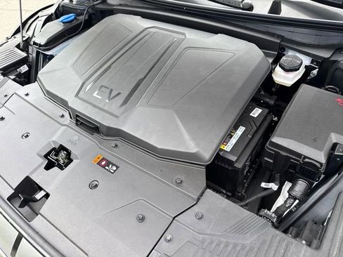 New 2026 Hyundai Ioniq 5 SE AWD/4WD image 13