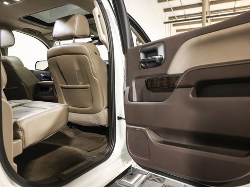 Used 2015 GMC Sierra 1500 Denali w/ Driver Alert Package image 23