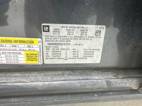 Used 2013 GMC Acadia SLE FWD image 9