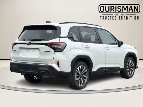 New 2026 Subaru Forester Touring AWD/4WD image 3