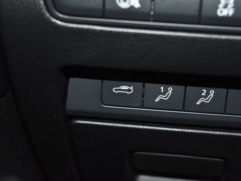 Used 2024 MAZDA MAZDA3 s image 18