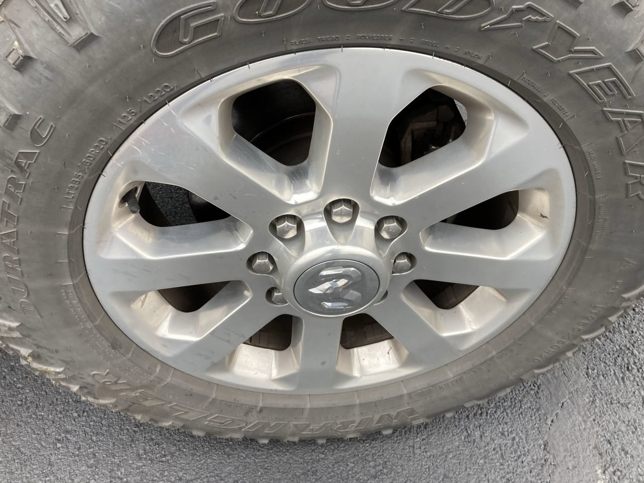 Used 2022 RAM 2500 Laramie AWD/4WD image 11