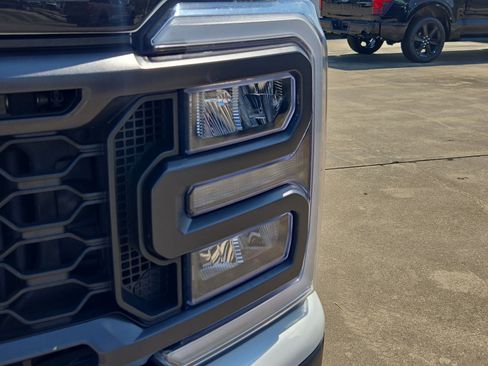 Used 2024 Ford F250 Lariat w/ Sport Appearance Package AWD/4WD image 12