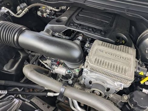 Used 2022 RAM 1500 Limited AWD/4WD image 36