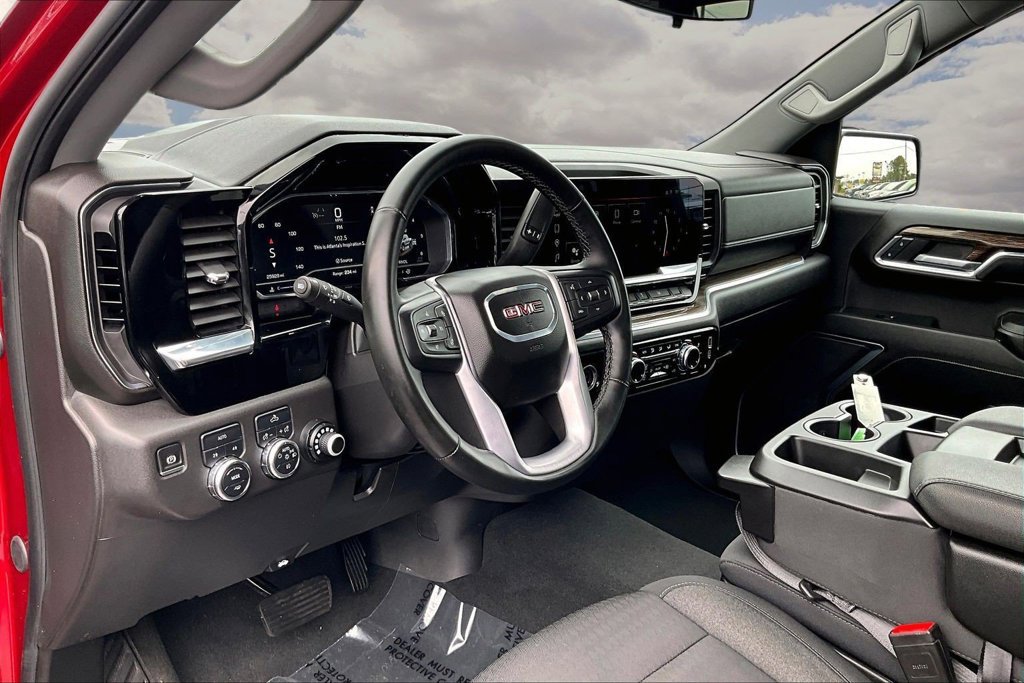 Used 2024 GMC Sierra 1500 Elevation AWD/4WD image 18