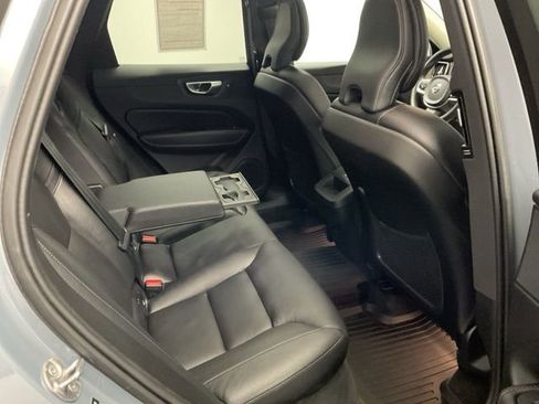 Used 2023 Volvo XC60 B5 Plus w/ Climate Package image 29