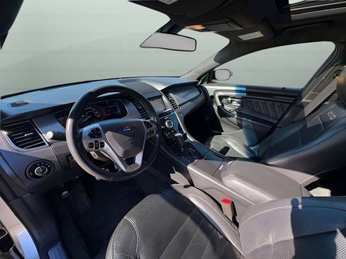 Used 2014 Ford Taurus SHO w/ Equipment Group 401A image 19