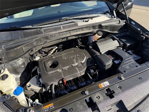 Used 2017 Hyundai Santa Fe Sport image 25