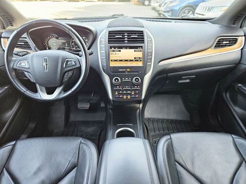 Used 2017 Lincoln MKC Reserve image 15