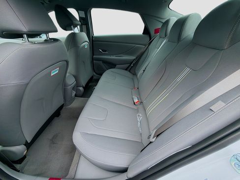 New 2026 Hyundai Elantra Sport FWD image 17