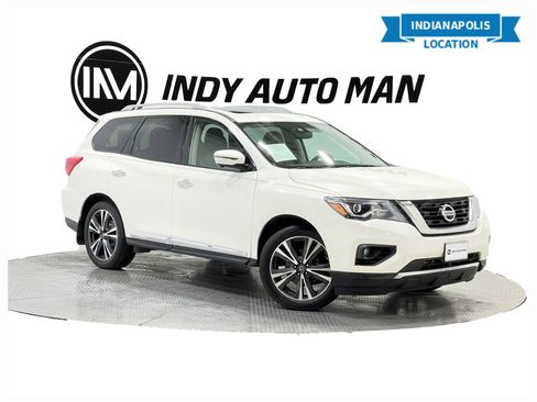 Used 2019 Nissan Pathfinder Platinum w/ Cargo Package image 1