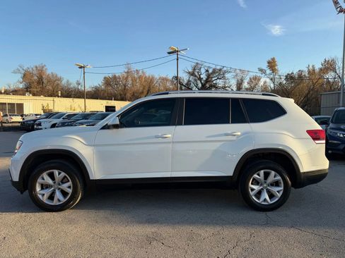 Used 2018 Volkswagen Atlas SE image 2