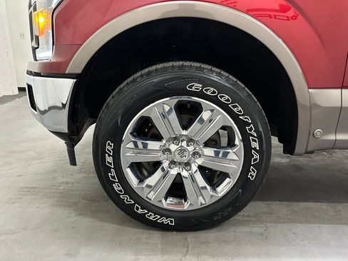 Used 2018 Ford F150 King Ranch w/ Equipment Group 601A Luxury AWD/4WD image 61