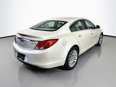 Used 2013 Buick Regal Premium FWD image 7