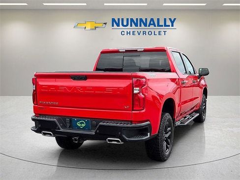 Used 2023 Chevrolet Silverado 1500 LT Trail Boss w/ Convenience Package II image 5