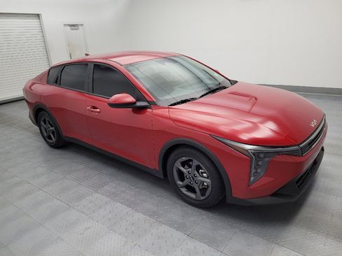 Used 2025 Kia K4 FWD image 11