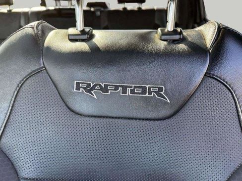 Used 2019 Ford F150 Raptor w/ Equipment Group 802A Luxury AWD/4WD image 21