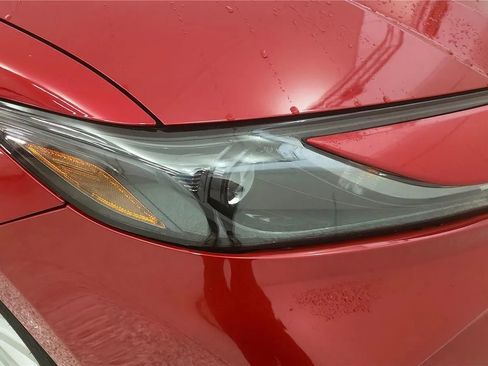 Used 2025 Toyota Camry LE image 14