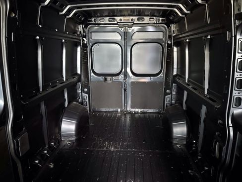 New 2026 RAM ProMaster 2500 FWD image 8