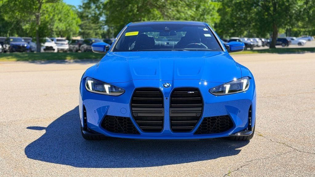 New 2027 BMW M4 Coupe w/ Executive Package RWD image 9