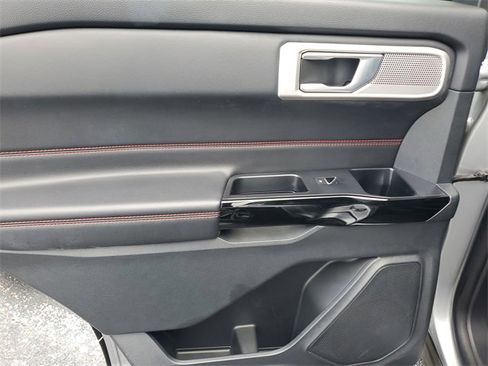 Used 2022 Ford Explorer ST-Line w/ Class IV Trailer Tow Package image 21