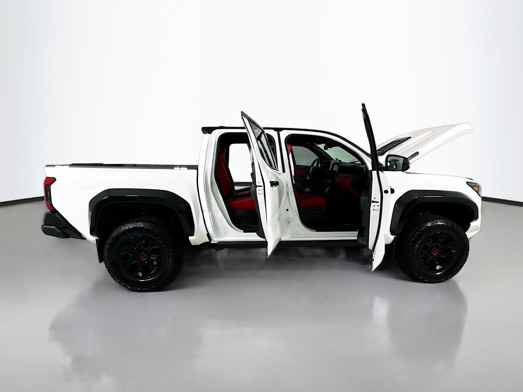 Used 2024 Toyota Tacoma TRD Pro AWD/4WD image 37