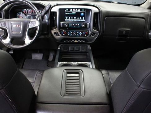 Used 2018 GMC Sierra 1500 SLT AWD/4WD image 9