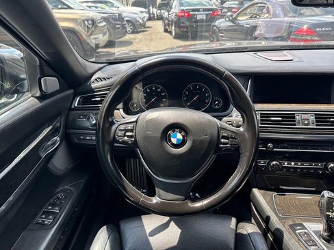 Used 2015 BMW 750Li xDrive AWD/4WD image 48