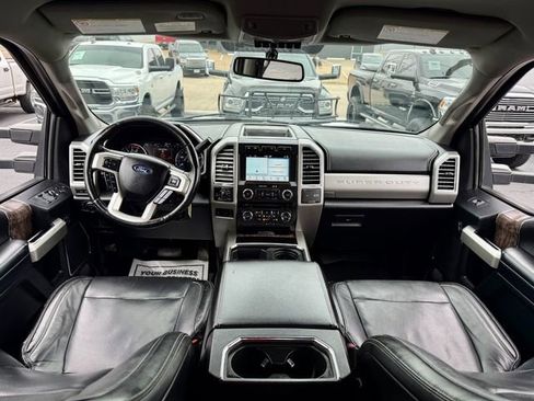 Used 2017 Ford F250 Lariat w/ Lariat Value Package AWD/4WD image 15