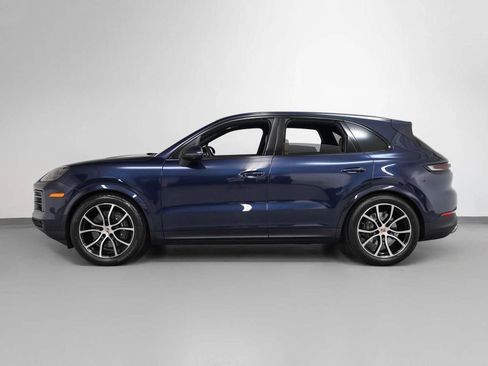 New 2025 Porsche Cayenne image 2