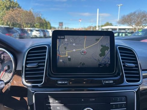 Used 2018 Mercedes-Benz GLE 350 image 13