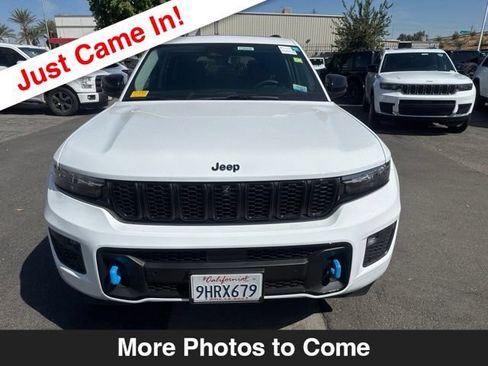 Used 2023 Jeep Grand Cherokee 30th Anniversary AWD/4WD image 9