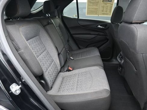 Used 2024 Chevrolet Equinox LT AWD/4WD image 32