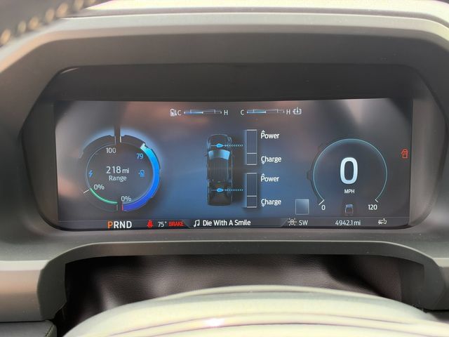 Used 2025 Ford F150 Lightning Platinum AWD/4WD image 52