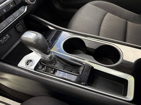 Used 2024 Nissan Altima 2.5 SV image 33