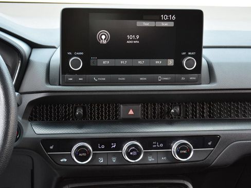 Used 2024 Honda CR-V EX image 12