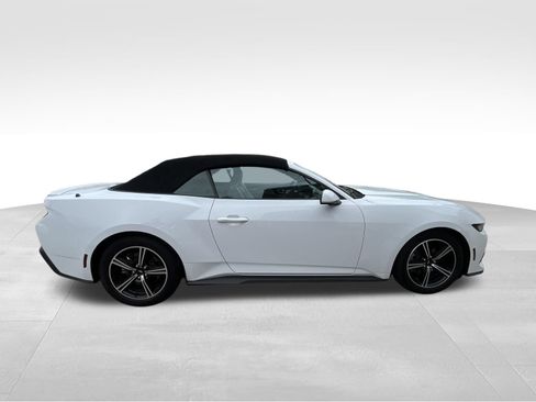 Used 2024 Ford Mustang Premium RWD image 4