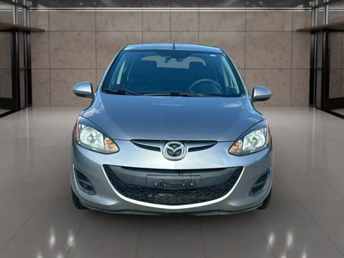 Used 2013 MAZDA MAZDA2 Sport FWD image 10