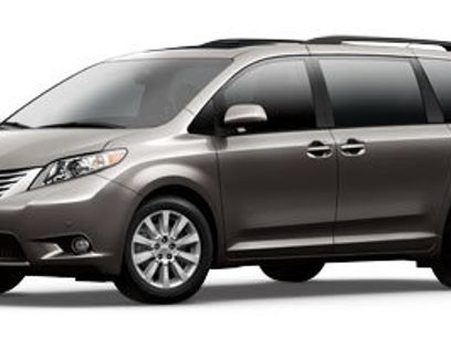 Used 2012 Toyota Sienna Limited w/ Premium Pkg