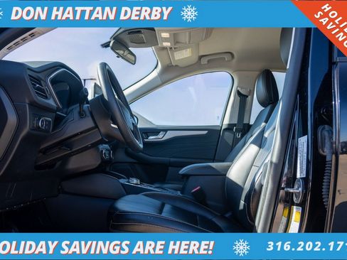 Used 2022 Ford Escape SEL image 3